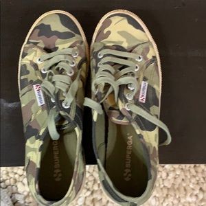 Camo Supergas